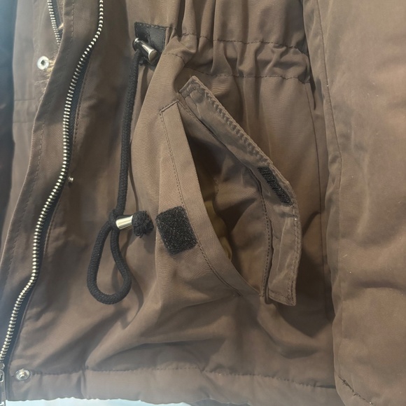 H&M Divided Brown Quilted Puffer with Faux Fur Lining - Picture 3 of 7
